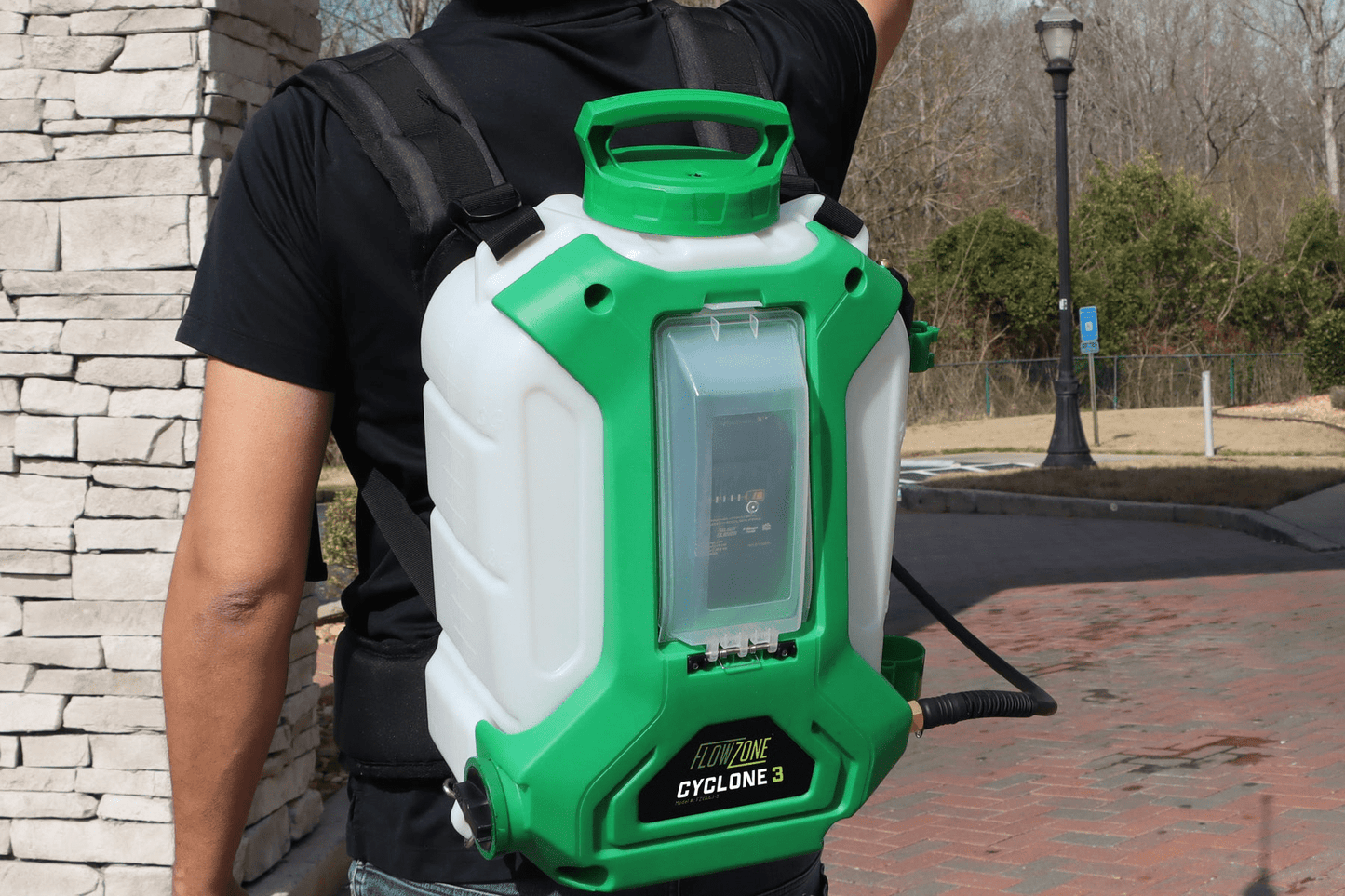 FlowZone Backpack Sprayer - Cyclone 3 Battery Operated